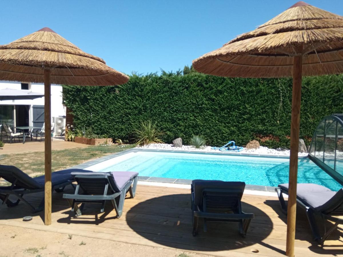 Mas Des Vignes Piscine Chauffee Le Champ-Saint-Pere Exterior foto